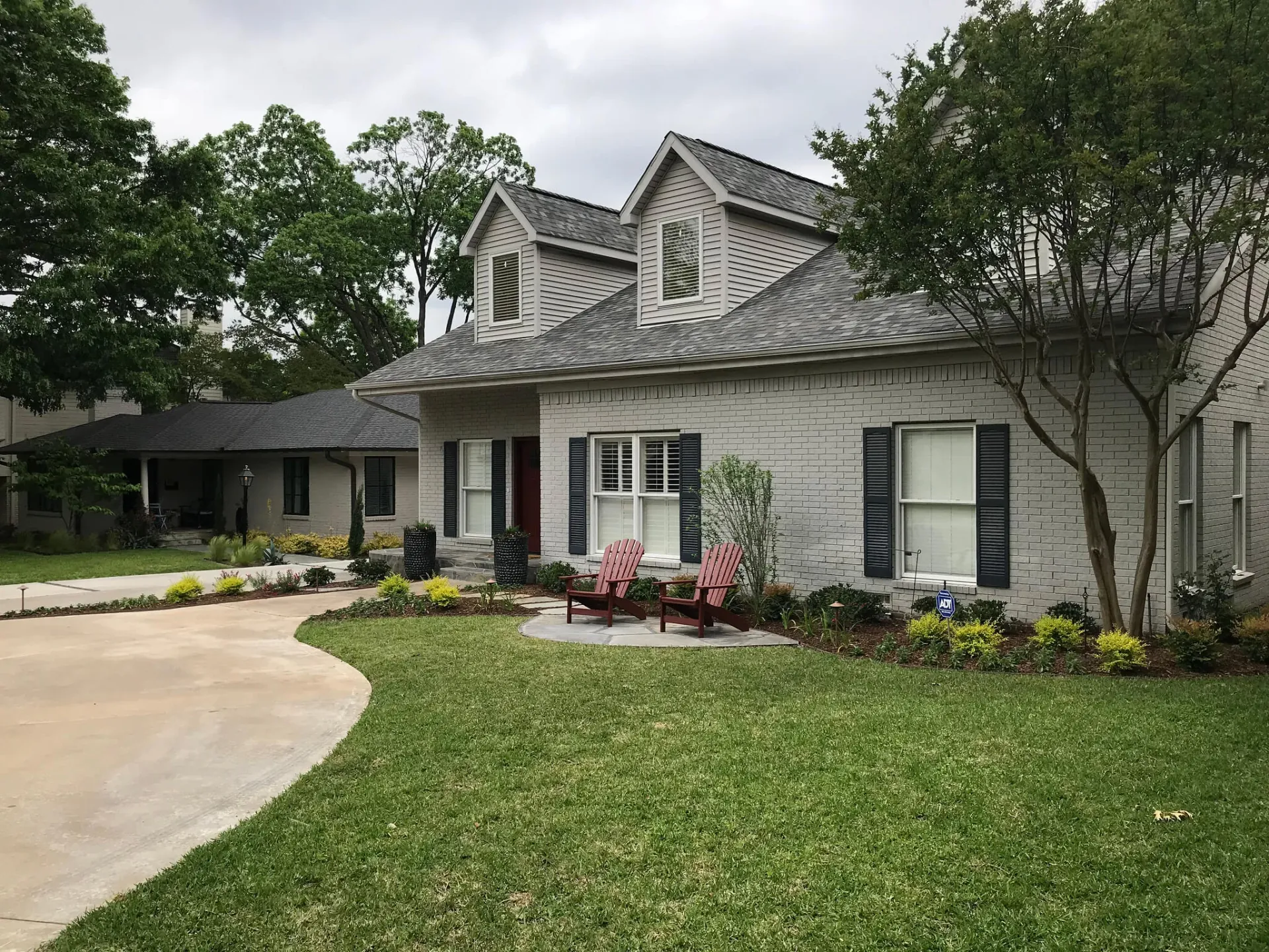 Front Yard Makeover & Mini Patio — image 6