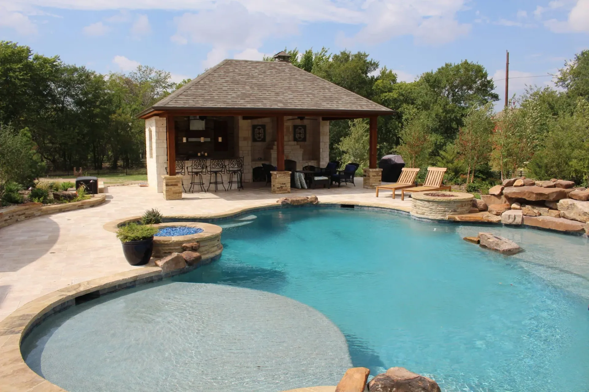 Cabana & Landscape — image 2