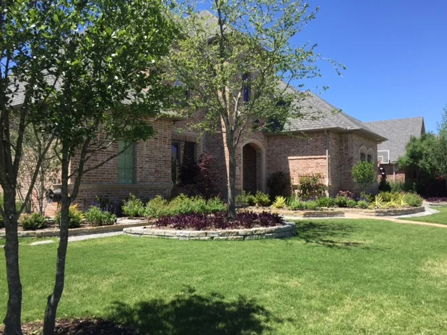 Front Landscape & Stone