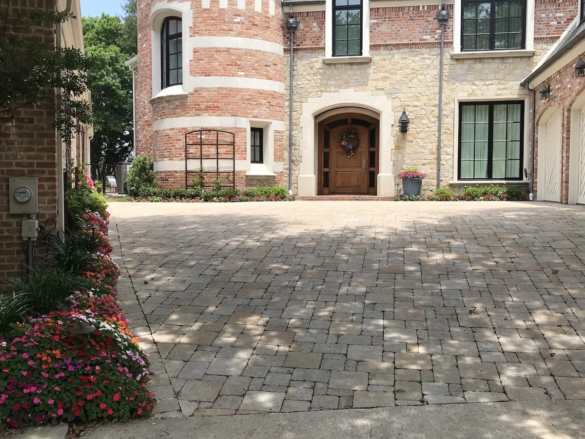 North Dallas Full Landscape Project — image 12