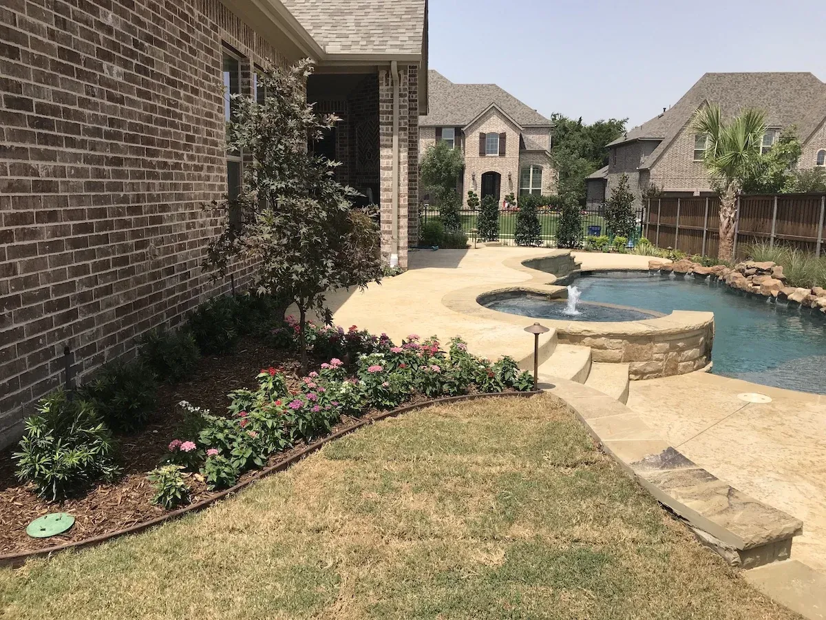 Complete Pool Landscape — image 2