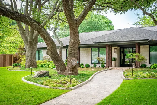 Landscaping in Murphy, TX