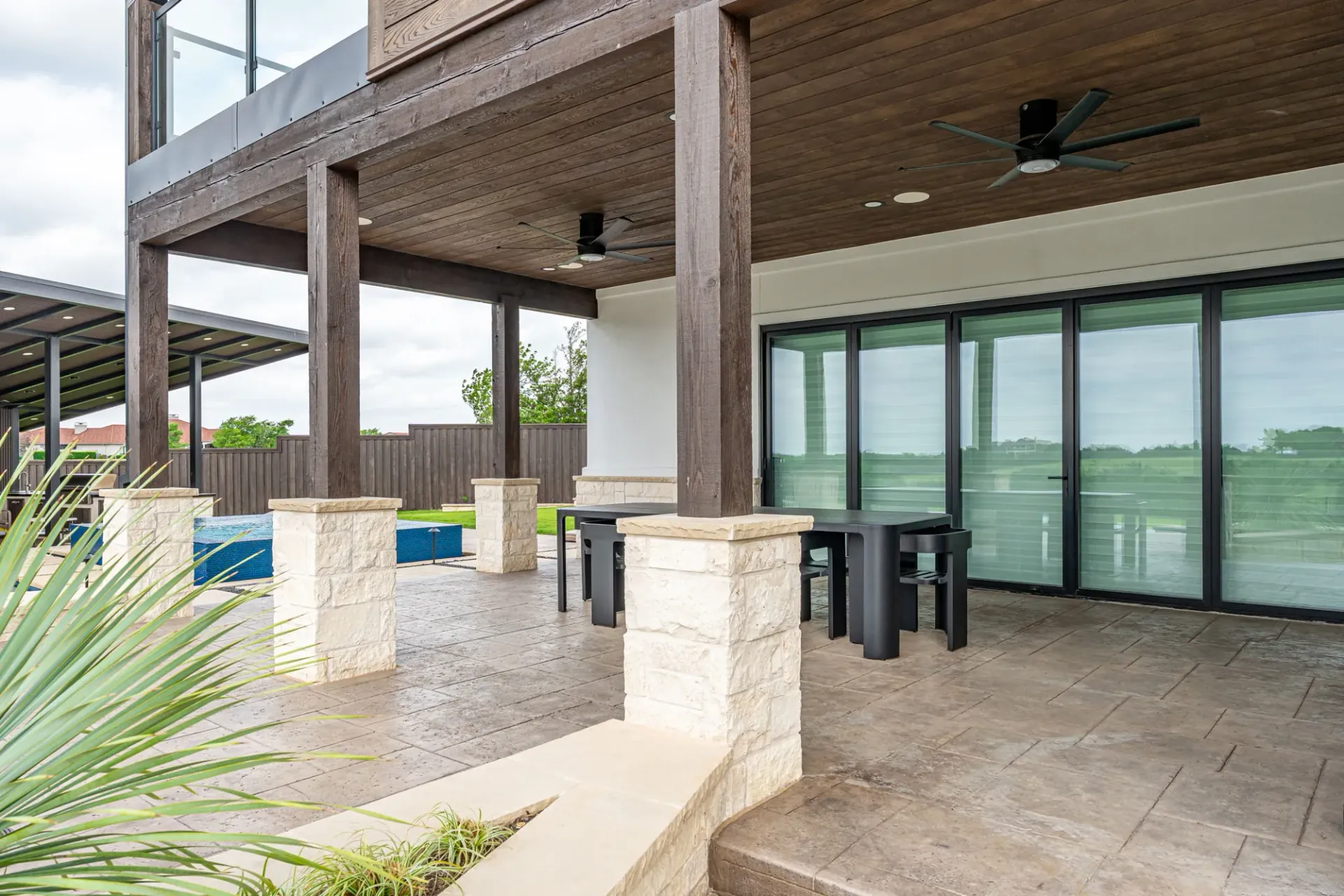 HOA-Ready Submittals: How Landscaping Near Dallas Projects Fast-Track Approvals for Patios, Pergolas & Lighting