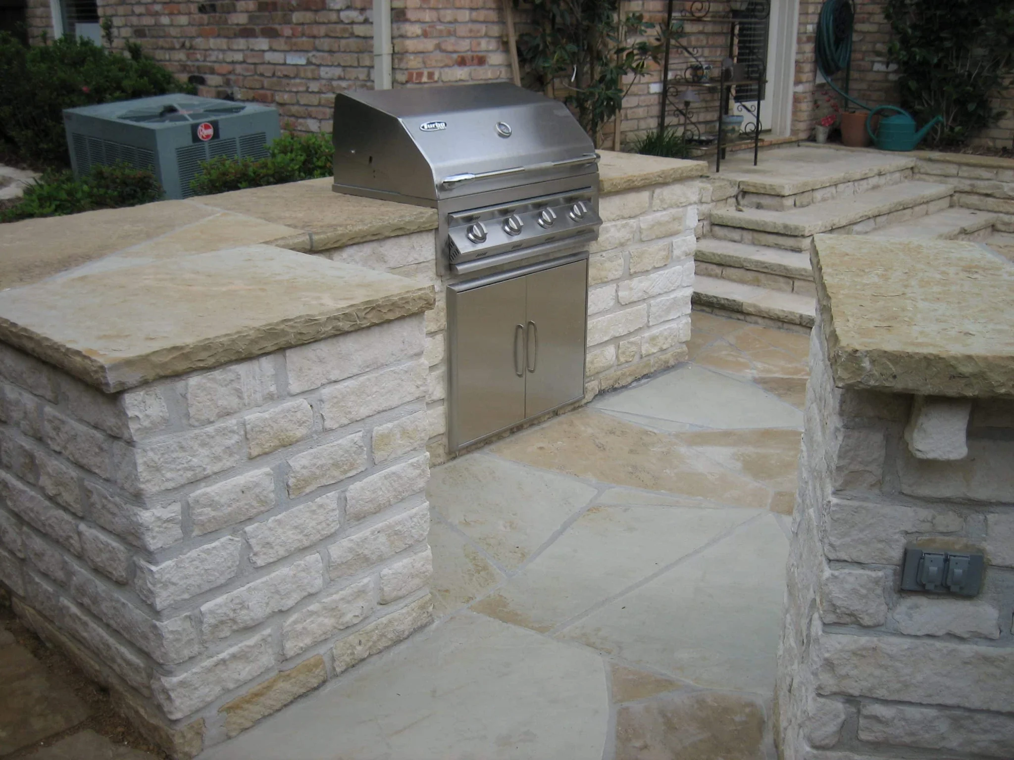 Backyard Kitchen — image 2