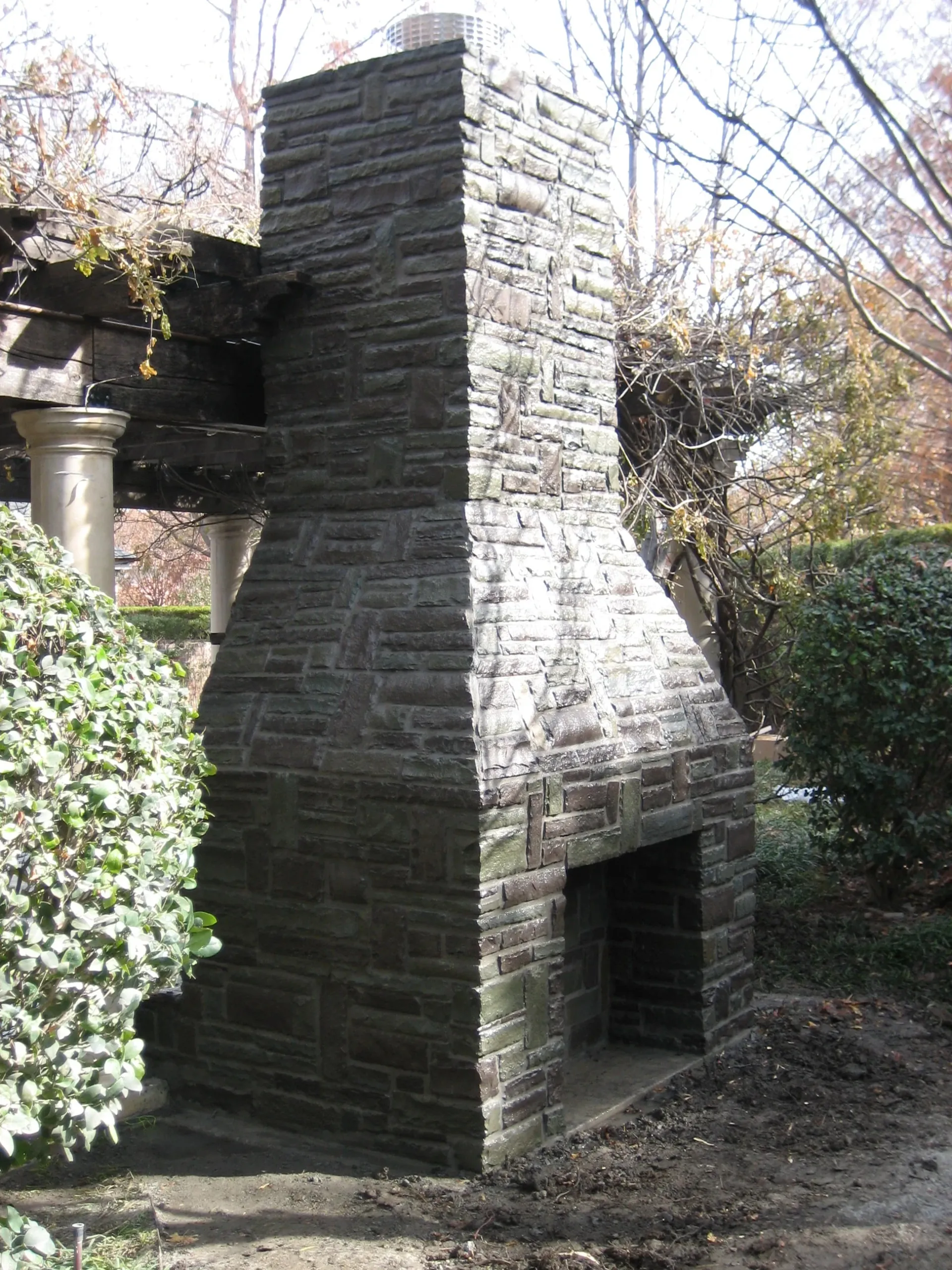 Fireplace — image 4