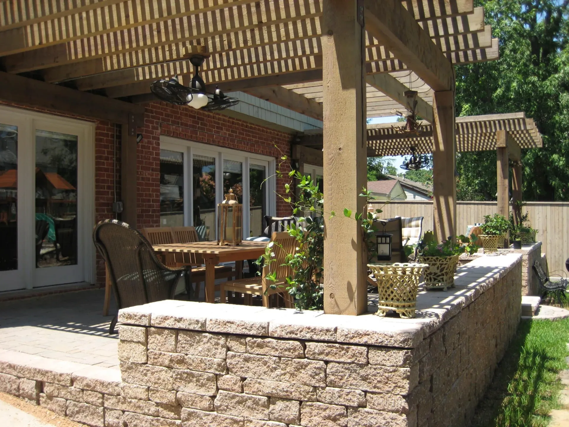 Paver Patio Wall & Fountain — image 2