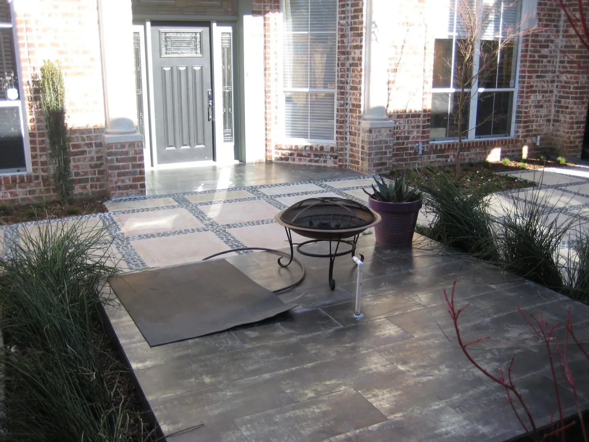 Courtyard Landscape — image 14