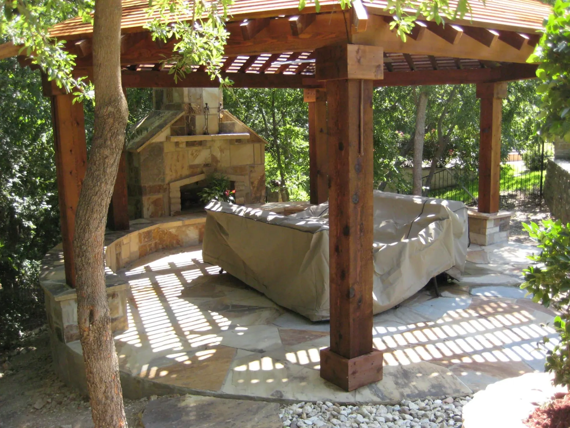 Fireplace & Pergola — image 2