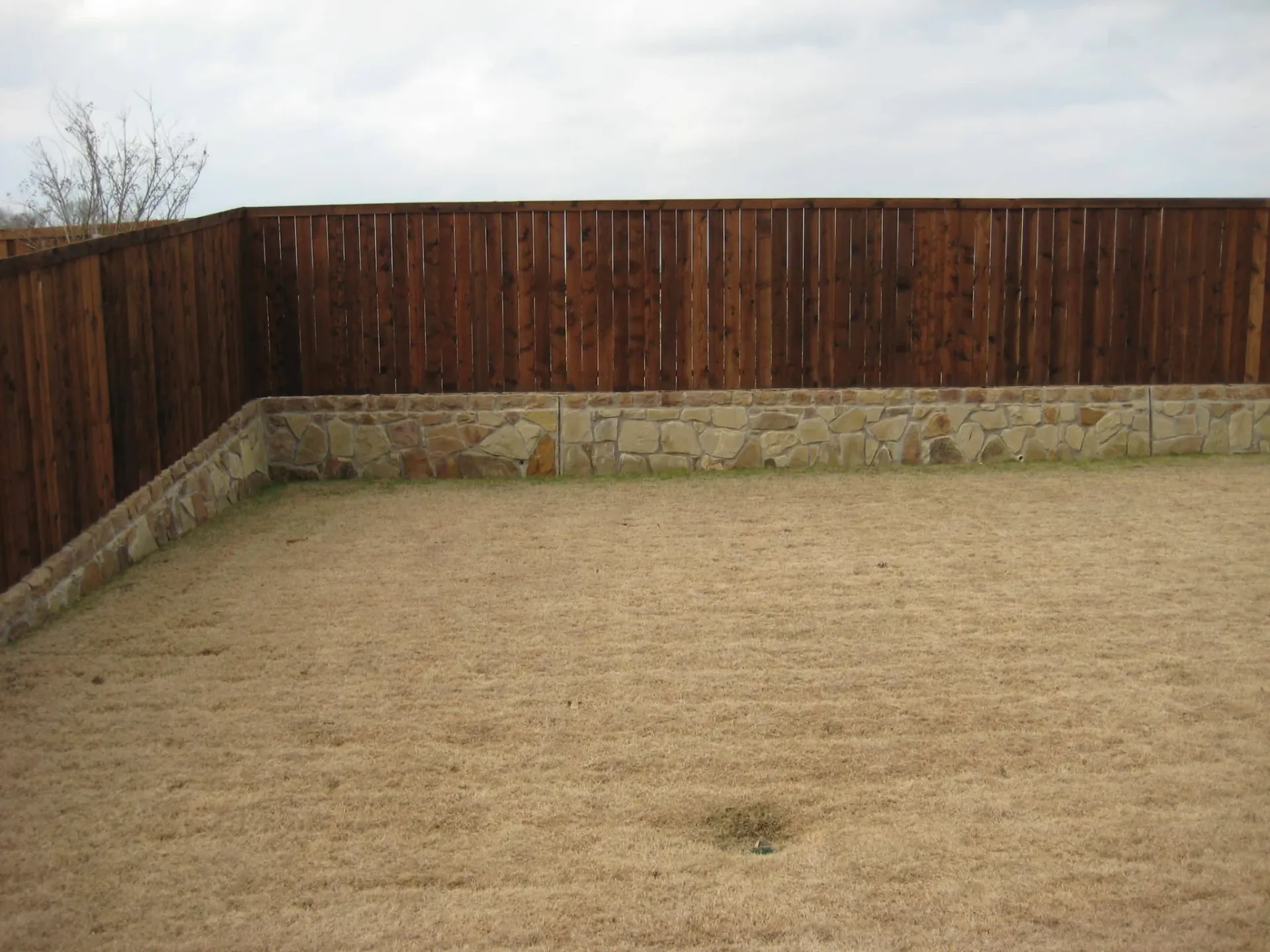 Backyard Patio Landscape — image 9