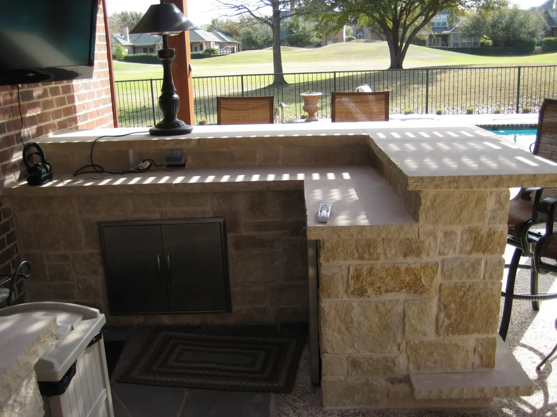 Pergola & Fireplace — image 4