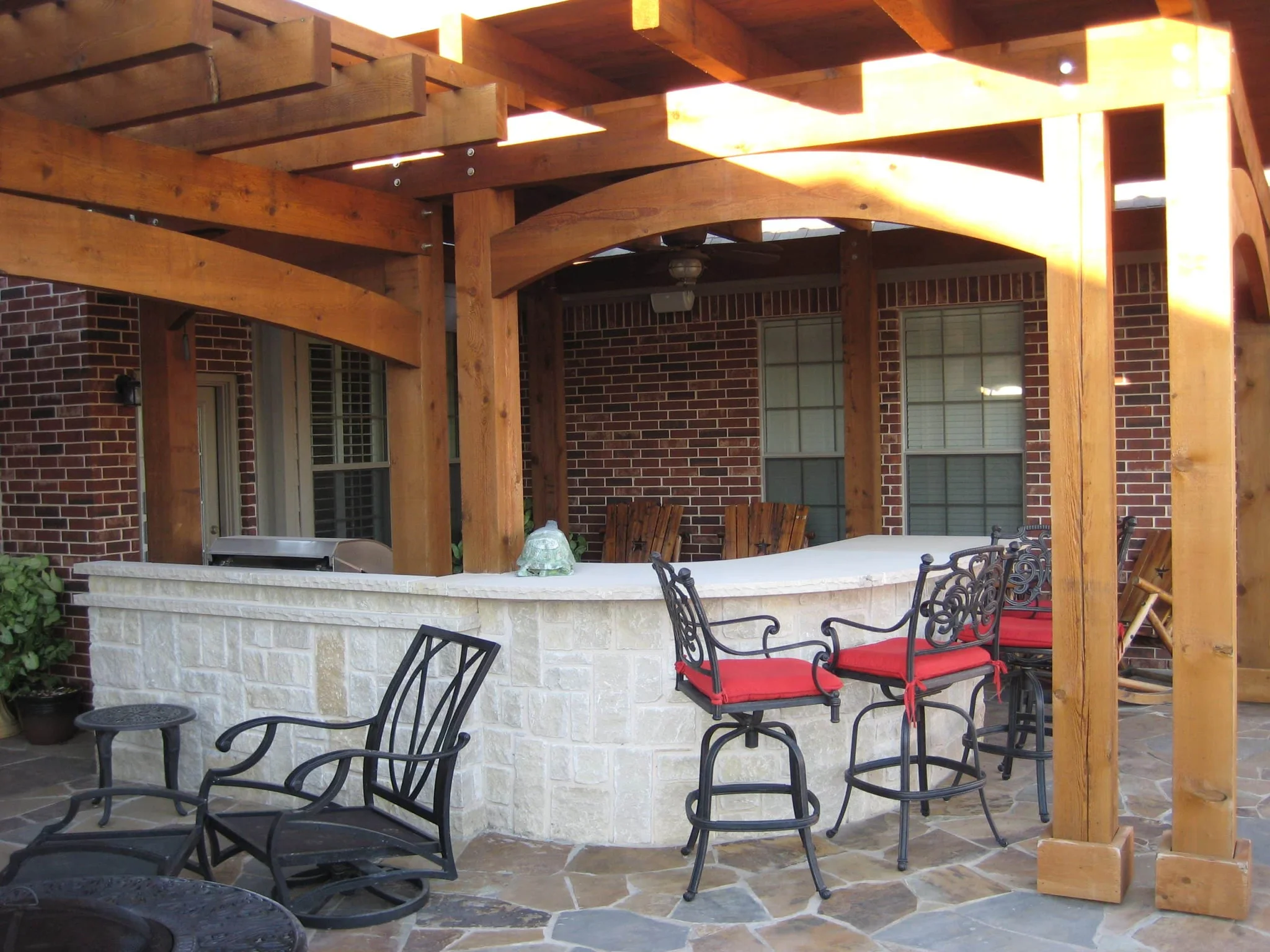 Outdoor Kitchen & Pergola — image 2