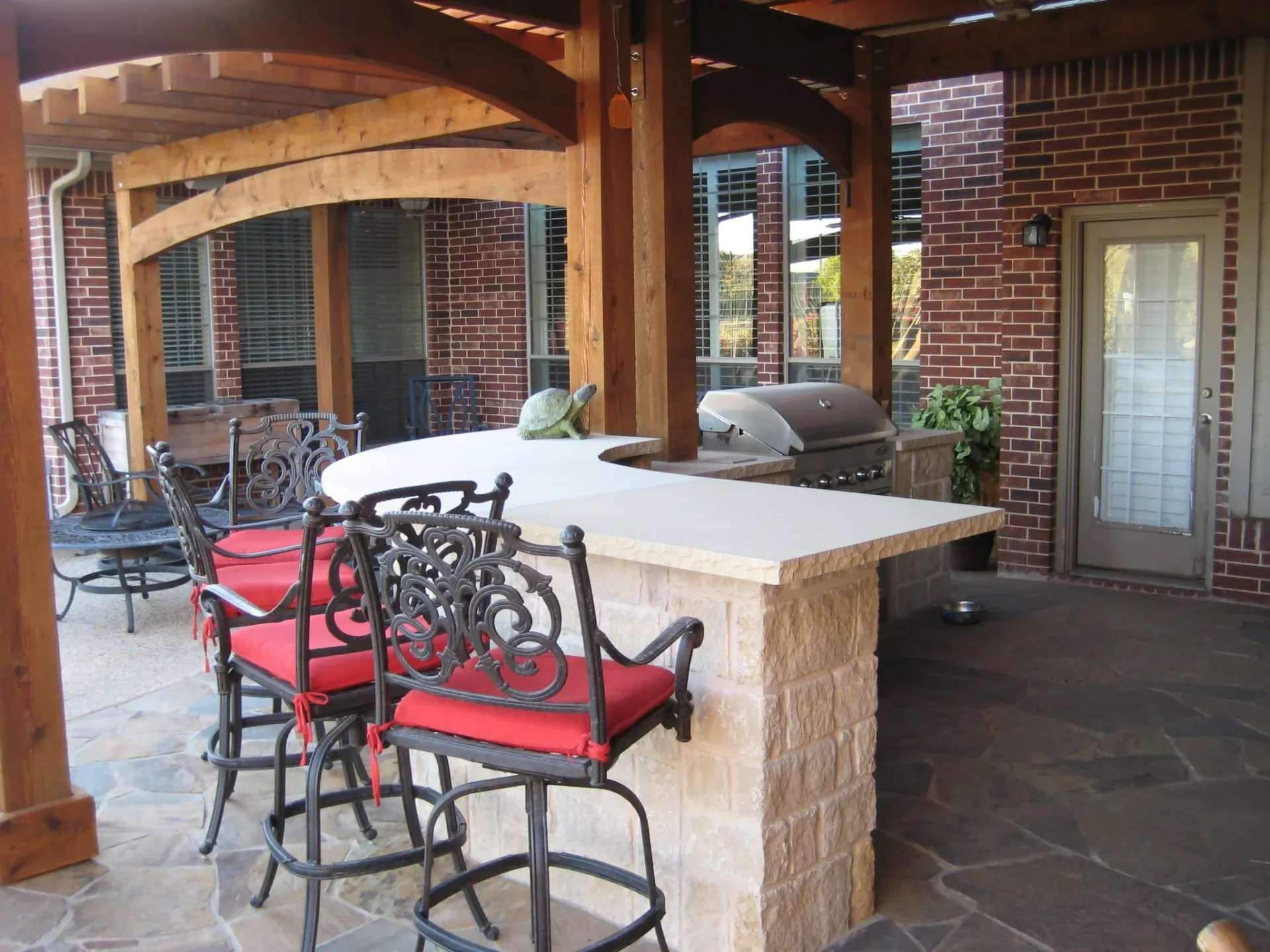 Outdoor Kitchen & Pergola — image 4