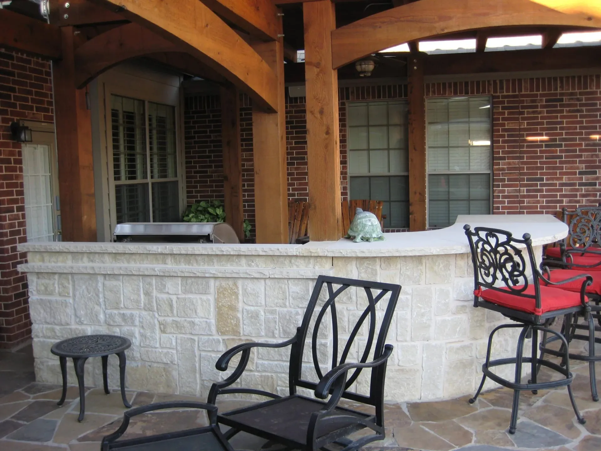 Outdoor Kitchen & Pergola — image 8