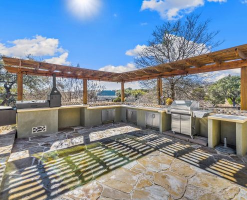 Maximizing Your Outdoor Space in Dallas: The Ultimate Guide to Custom Patios and Outdoor Kitchens